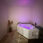 Romantique Avec Balneo En Plein Centre De Apartmán