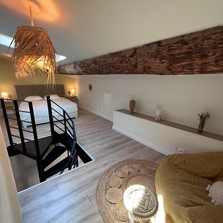 Romantique Avec Balneo En Plein Centre De Appartement *